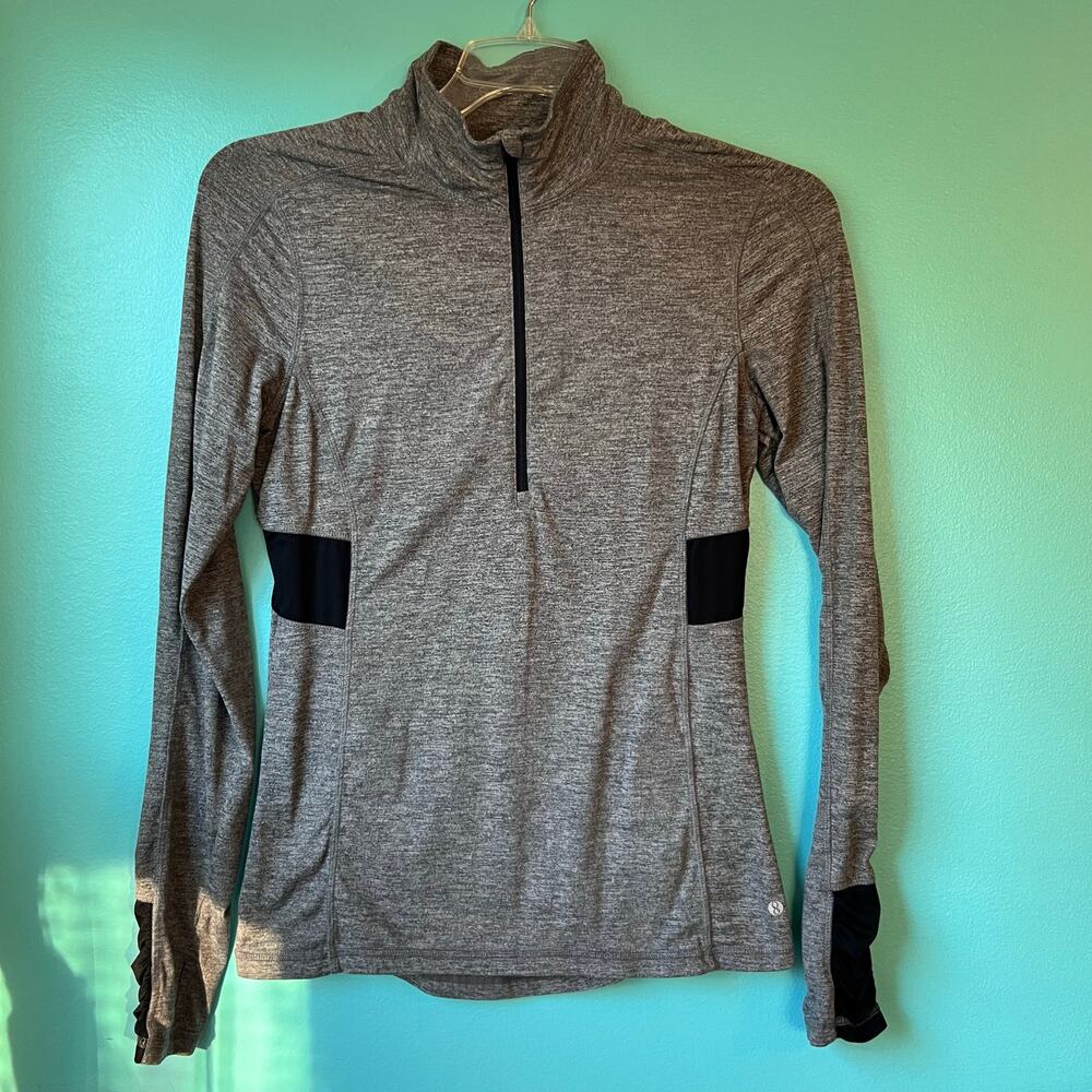 Layer 8 Performance Athletic Top Long Sleeve Size… - image 1